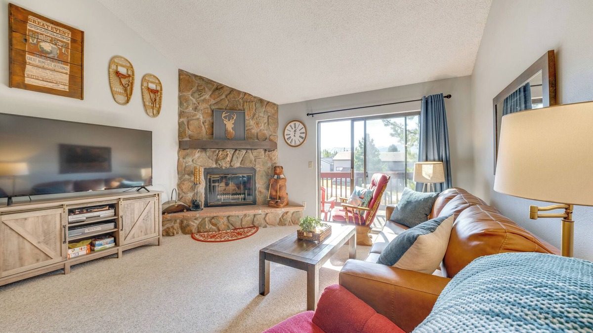 Fraser House | Warm Fraser Townhome w/Community Amenities!
