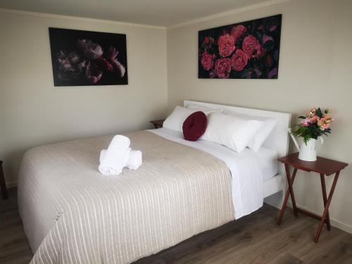 Mount Roskill House | Warm little house at Wesley