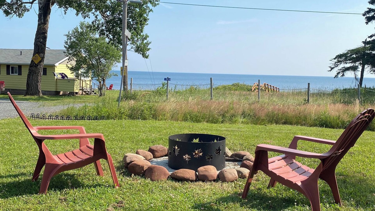 Port Howe Cottage | Warm Ocean Waters | Cozy Cottage for Family Getaways