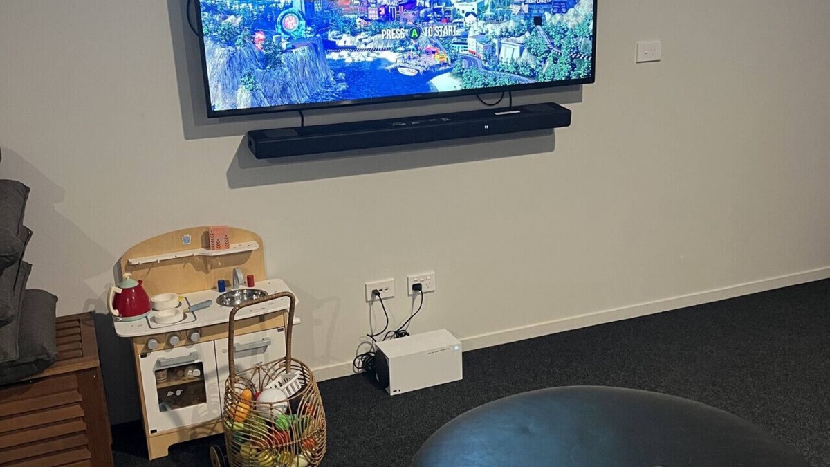 Prebbleton House | Warm Safe Quiet Spacious Family Home, Sleeps 7