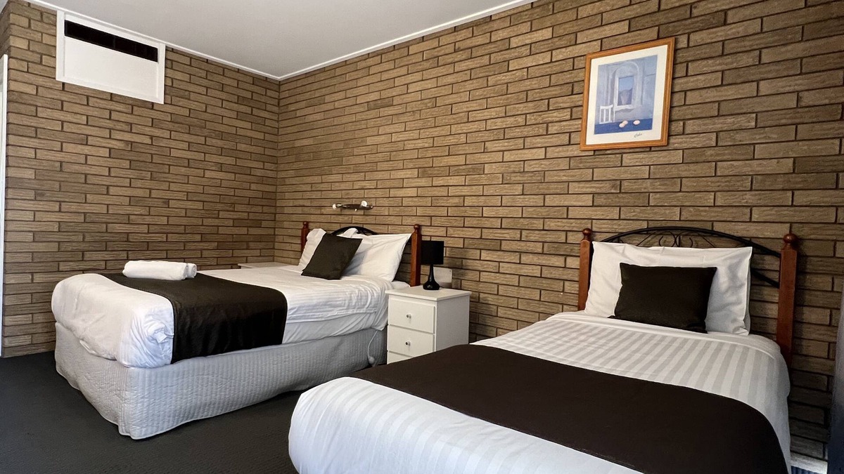 Albury Hotel | Warrina Motor Inn Wodonga CBD