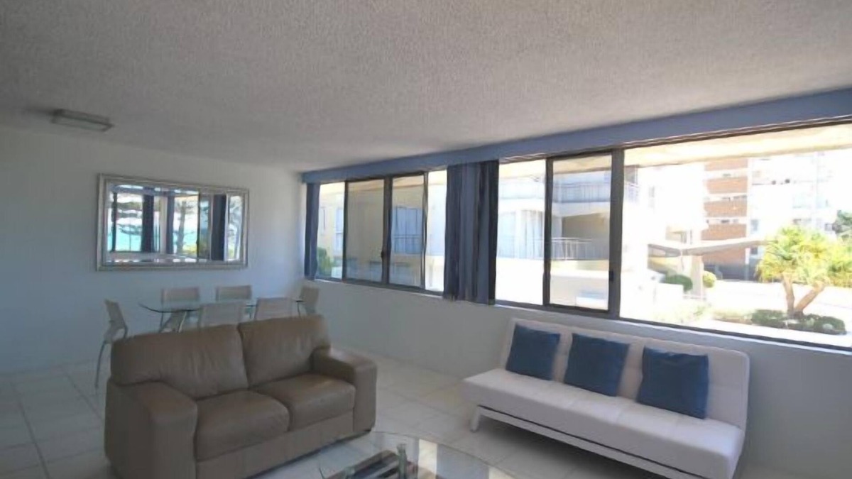 Burleigh Heads Apartment | Warringa - Unit 3 - Burleigh Heads