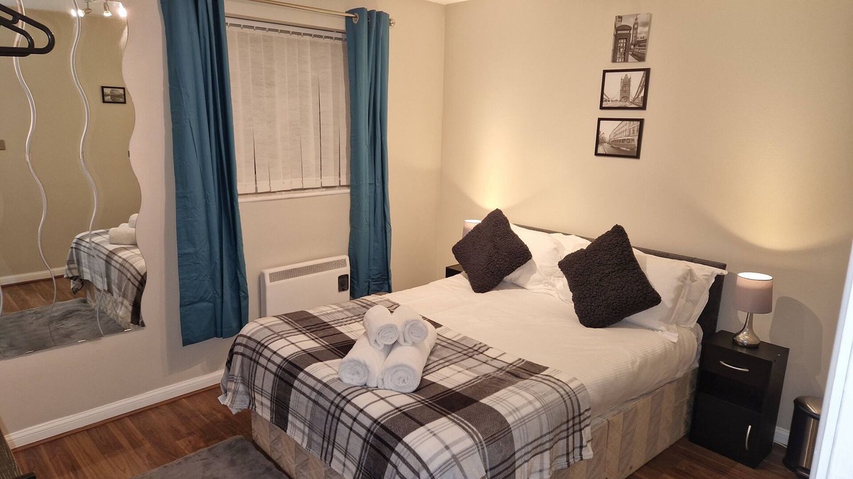 Washington Apartment | Washingtons Emerald 2 Bed Exec Apt