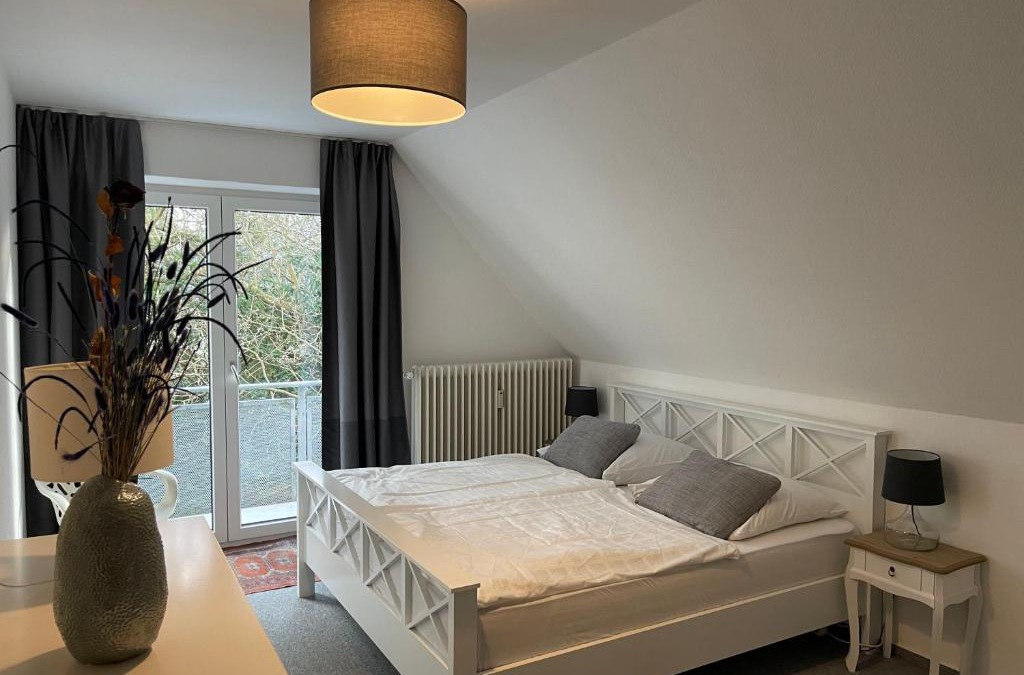 Padelugge Apartment | Wasserblick Stadtidyll 3 Zimmer Apartment Lübeck