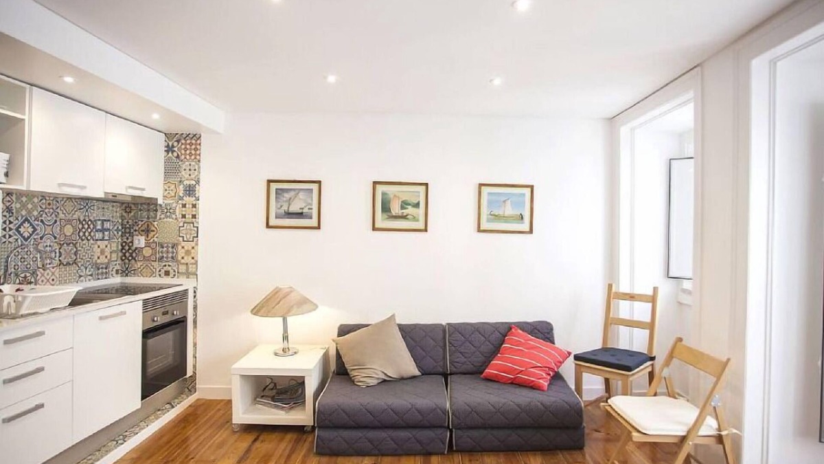 Encarnacao Apartment | Watchtower Home 2nd floor