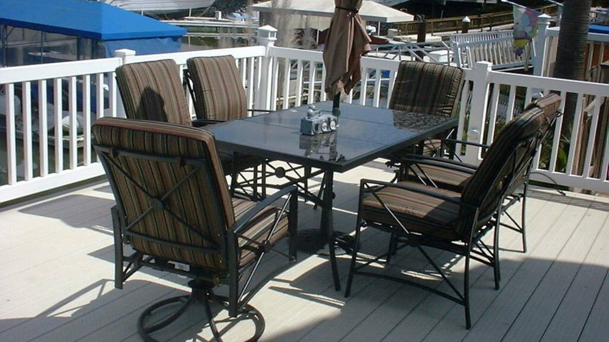 Discovery Bay House | Water front 2 bedroom 1 bath