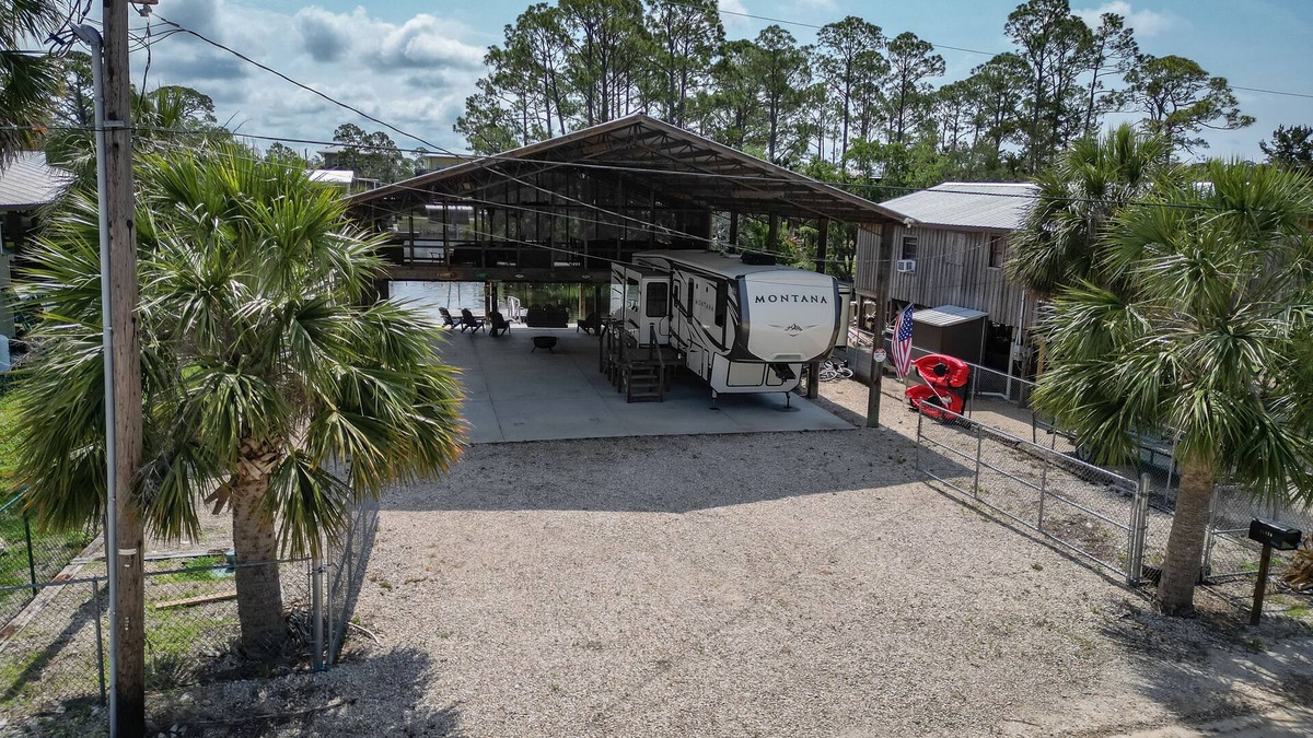 Salem House | Water-Front Cedar Island Luxury camping. (see video)