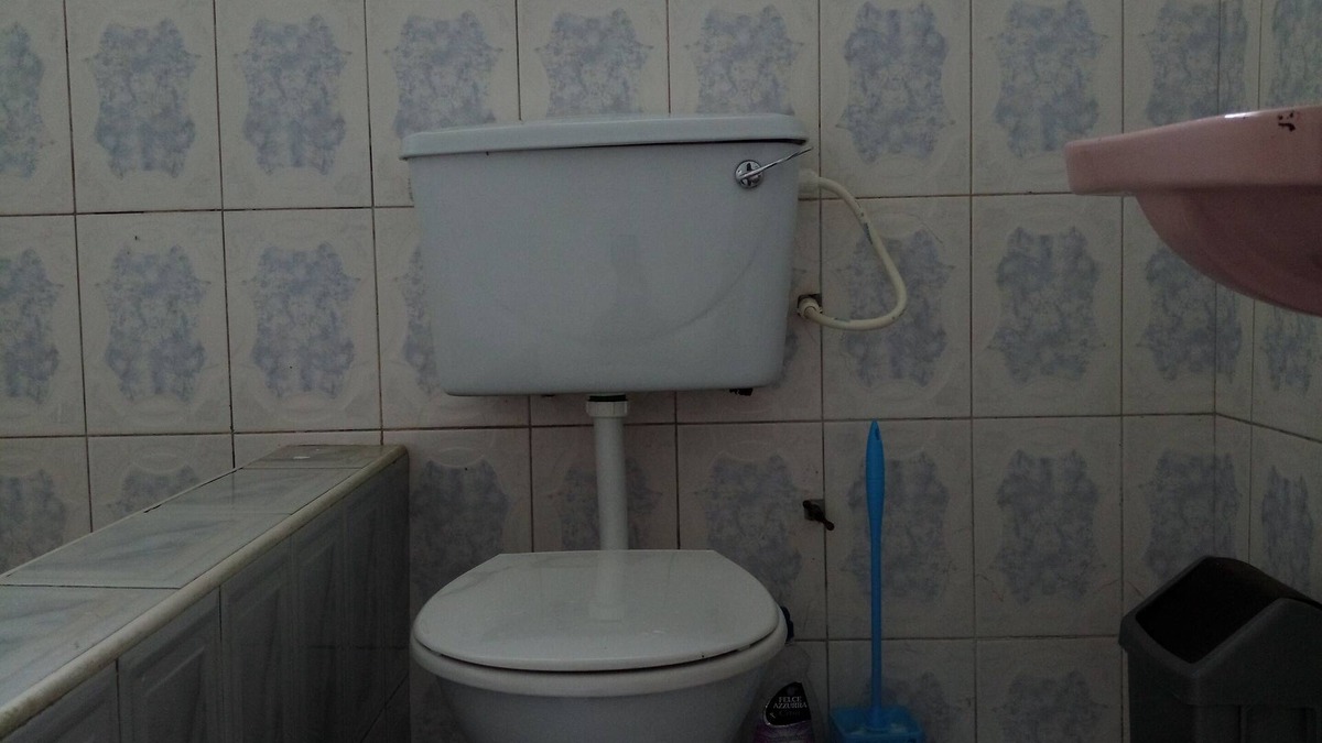 Kumasi House | water gate BnB traditional & cozy