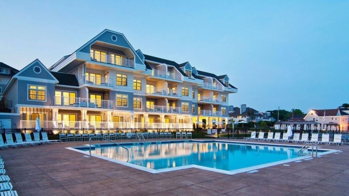 Westbrook Center House | Water's Edge Resort and spa w indoor and outdoor pool and beach. Condo Sleeps 6