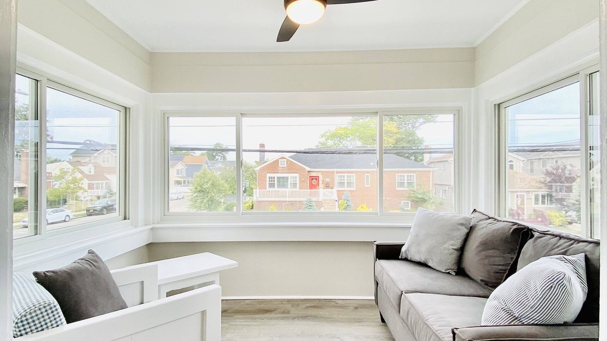 Long Beach Apartment | Watercolor Watchpoint