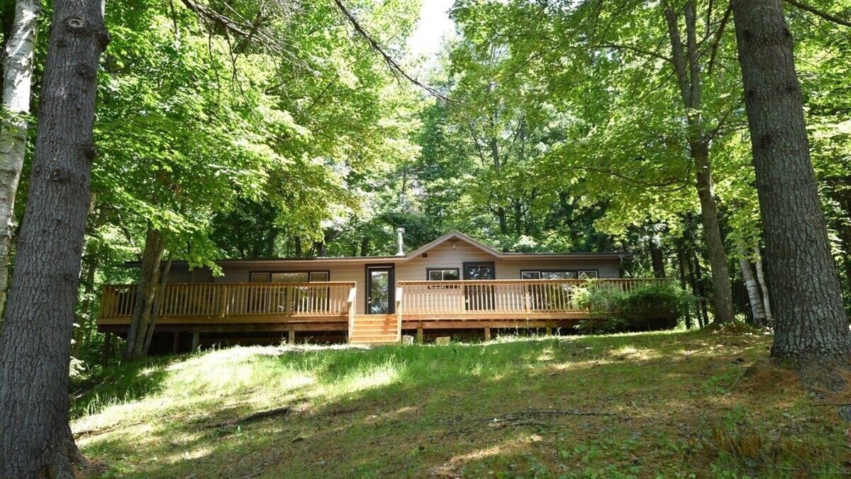 Baysville Cottage | Waterfall Oasis-Muskoka Room|Kayak|Dock|LakeofBays