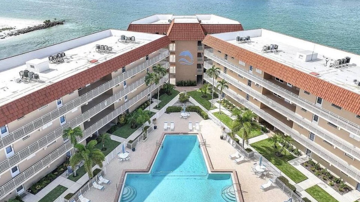 Isles of Capri Condo | WATERFONT Direct Gulf Access with Boat Slip and Covered Parking Spot