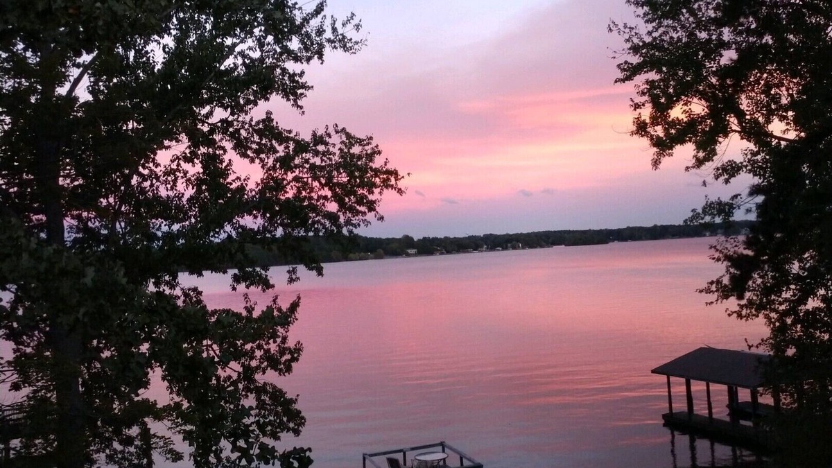 Terrell Apartment | WATERFRONT! Lake Norman Vacation Rental and Corporate Housing 2 Bedrooms