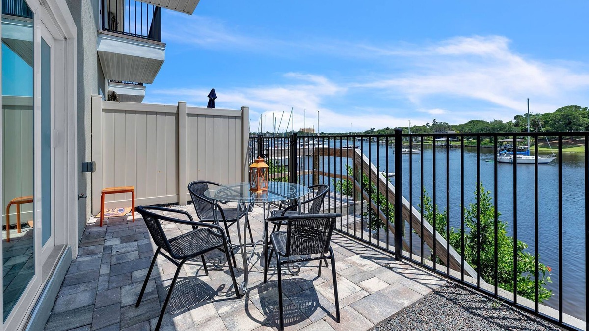 Tropic House | Waterfront 2-bdrm townhome with WiFi, AC, walking distance to EGAD food & shops