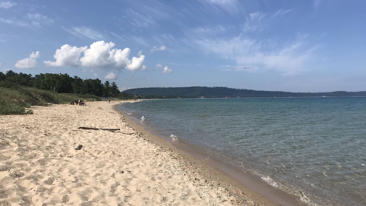 Glen Arbor Condo | Waterfront 2 Bedroom Slice of Paradise - on Lake Michigan in Glen Arbor MI
