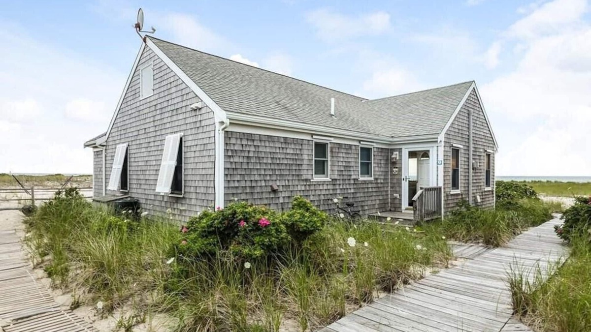North Truro Cottage | Waterfront 2BD Cottage: RIGHT ON THE BEACH, Water View, Direct Beach/Water Access, Lovely Deck & A/C