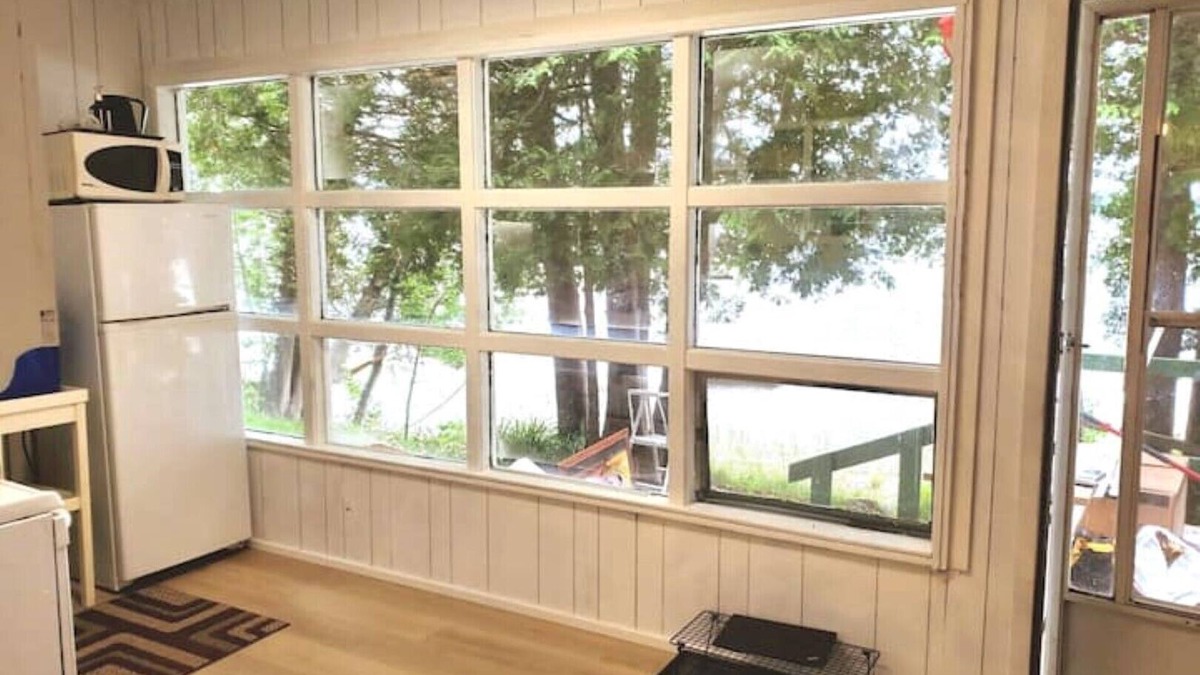 South Bruce Peninsula Cabin | Waterfront Adults Only Private Cabin Sleep 4