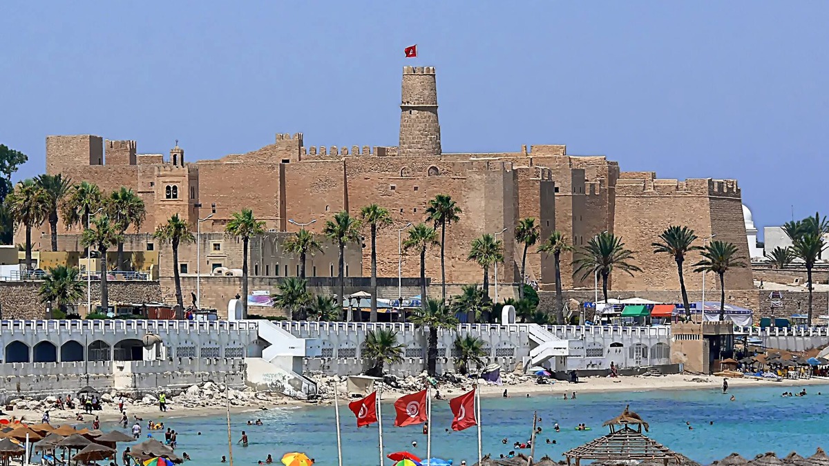 Monastir Apartment | Waterfront apartment in Monastir marina