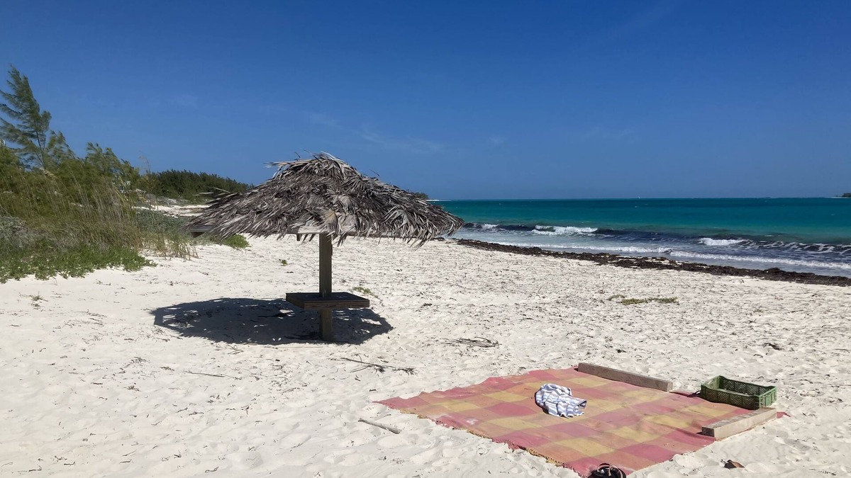 Great Harbour Cay House | ❤️Waterfront beach villas with wrap around decking