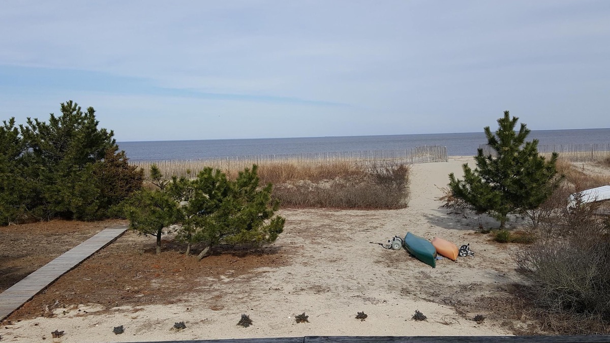 Broadkill Beach House | Waterfront Beach House in Broadkill Beach - Secluded Retreat!