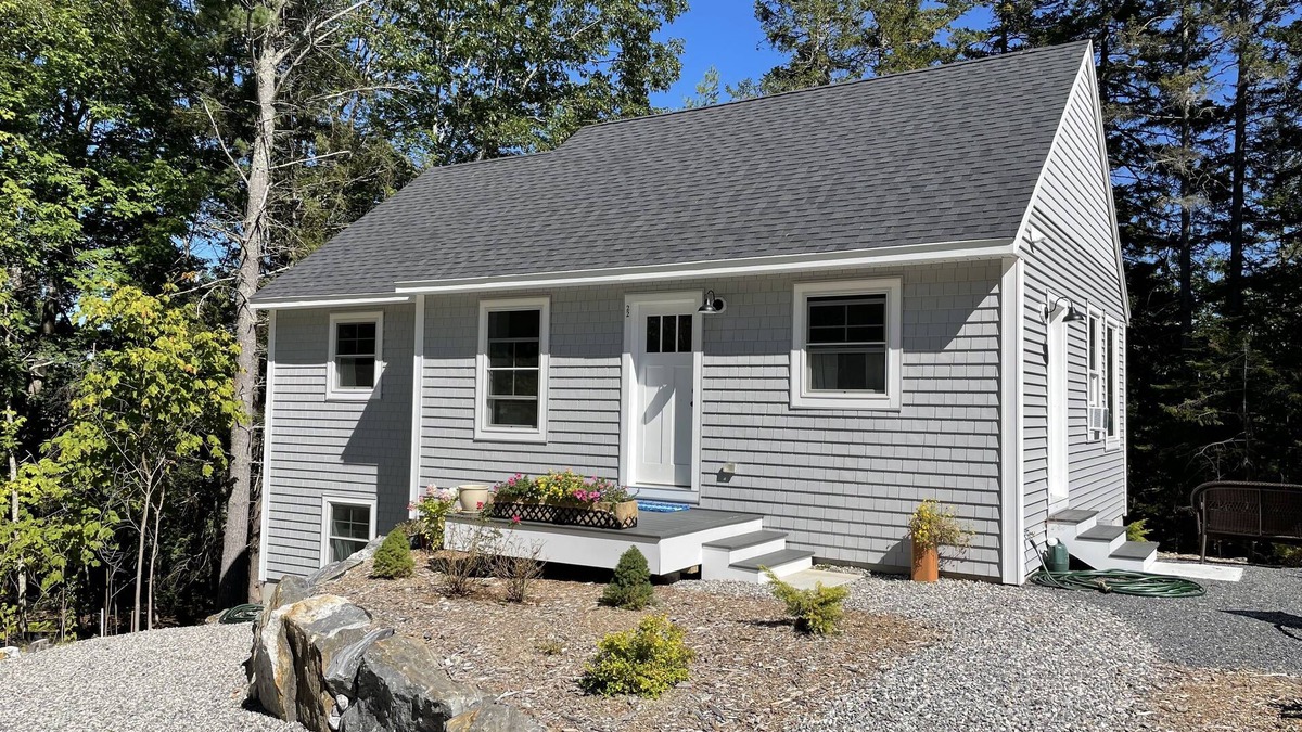 Boothbay House | Waterfront Bliss on Pleasant Cove Boothbay Maine