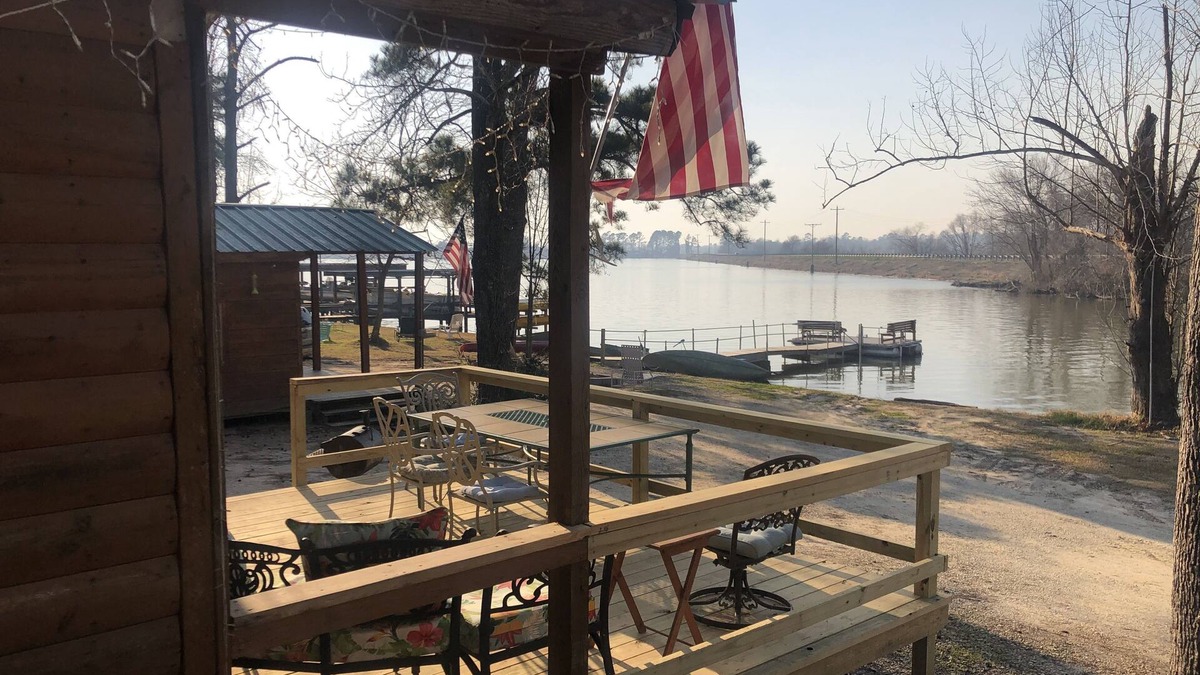 Onalaska Cabin | ♦️WATERFRONT CABIN #2♦️ Lake Livingston, Onalaska, Texas