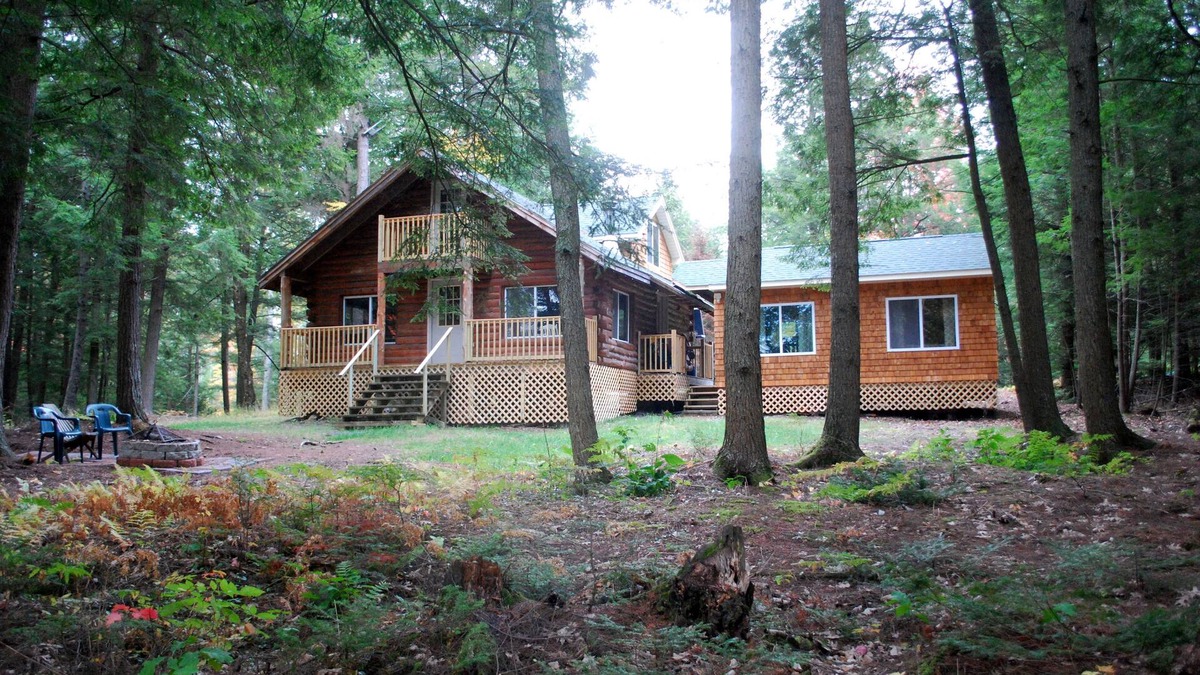 Gardiner Cabin | Waterfront cabin ‘’5 min boat access only’, 30 mins to Freeport or Brunswick
