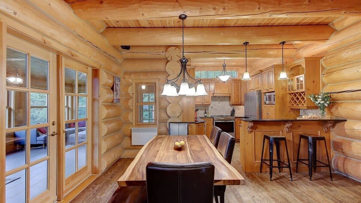 Fiddler Lake Resort Ski Chalet | Waterfront Chalet - Big Bear & Spa