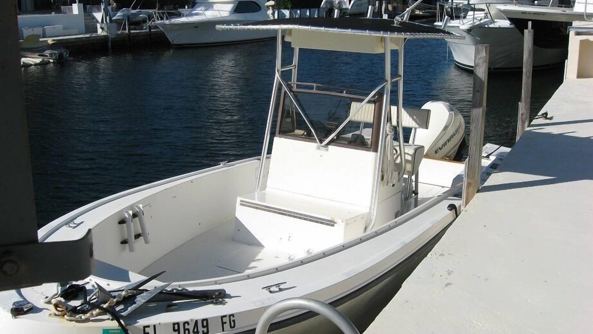 Cross Key Waterways Condo | Waterfront Condo with Boat; Great for Families, Fishing, Diving and Cruising!