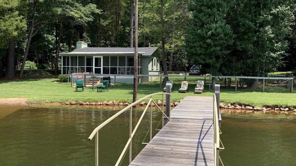 Chapin Cottage | Waterfront Cottage on Lake Murray in Chapin, SC