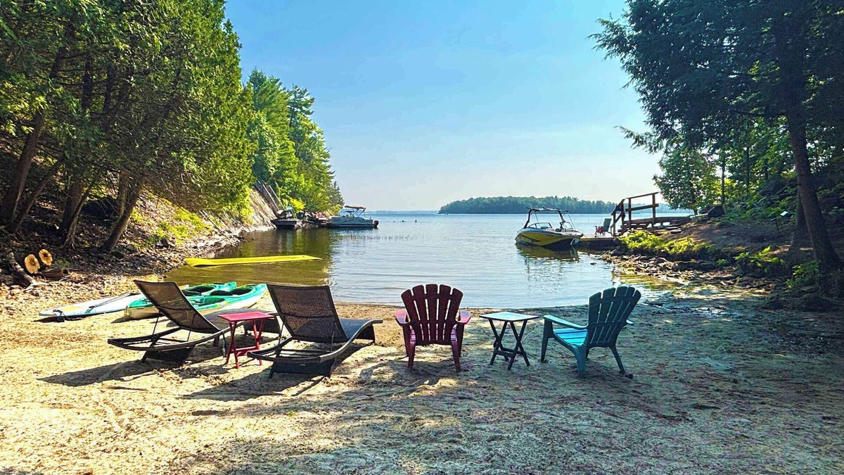 Tay Valley House | Waterfront dream cottage with hot tub, pool table, and fire pit