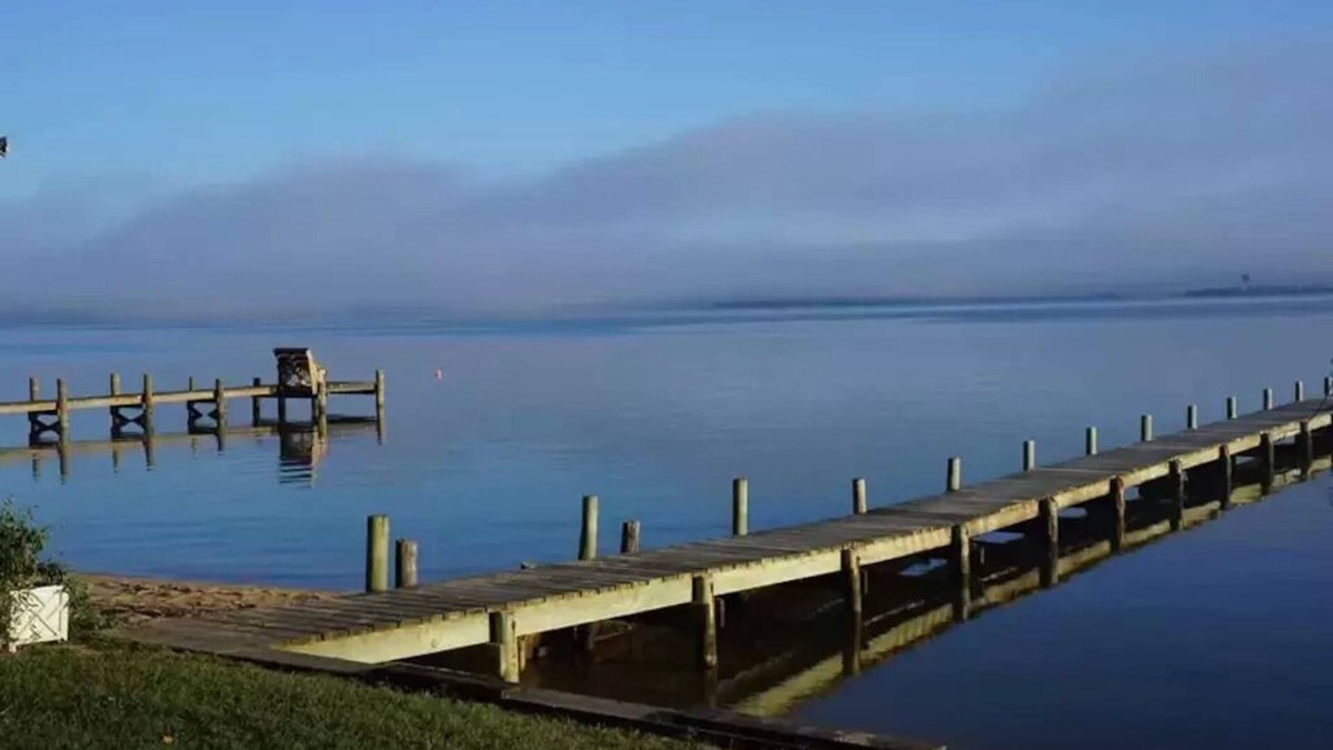 Laneview House | Waterfront Dream on Montague Island near Urbanna