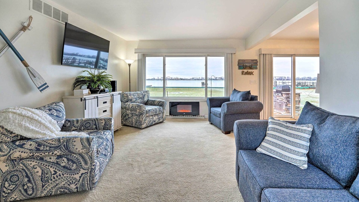 Casco House | Waterfront East China Home w/Dock & Patio!