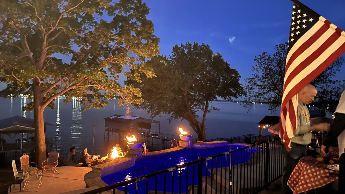 Azle House | Waterfront Escape on Eagle Mountain Lake