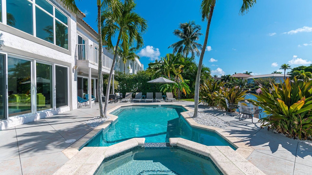 Lighthouse Point House | Waterfront Estate Exclusive-Paradise Lighthouse Point Florida Private Pool/Spa