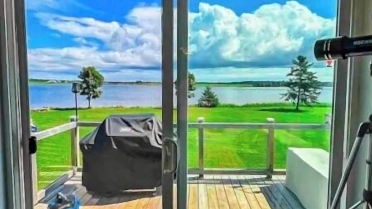 Prince County Cottage | Waterfront Foxleyriver Cottage/Oysters/Kayaking/Pool/Prince Edward Island Ca