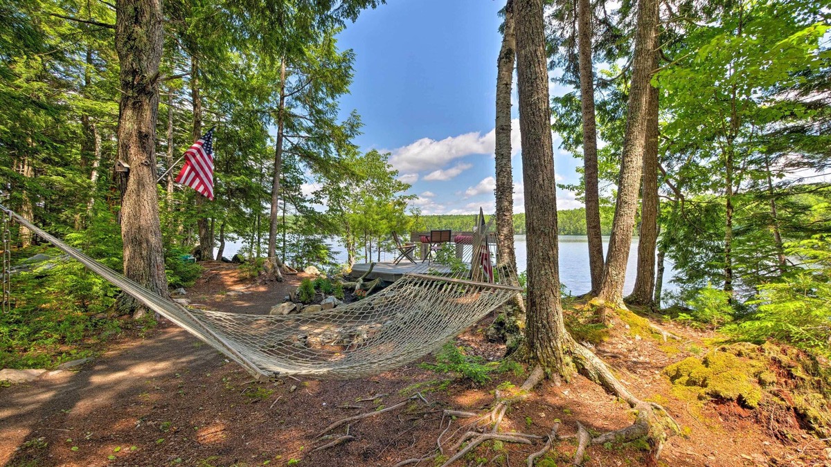 Great Pond Cottage | Waterfront Great Pond Cottage w/Hot Tub & Deck!