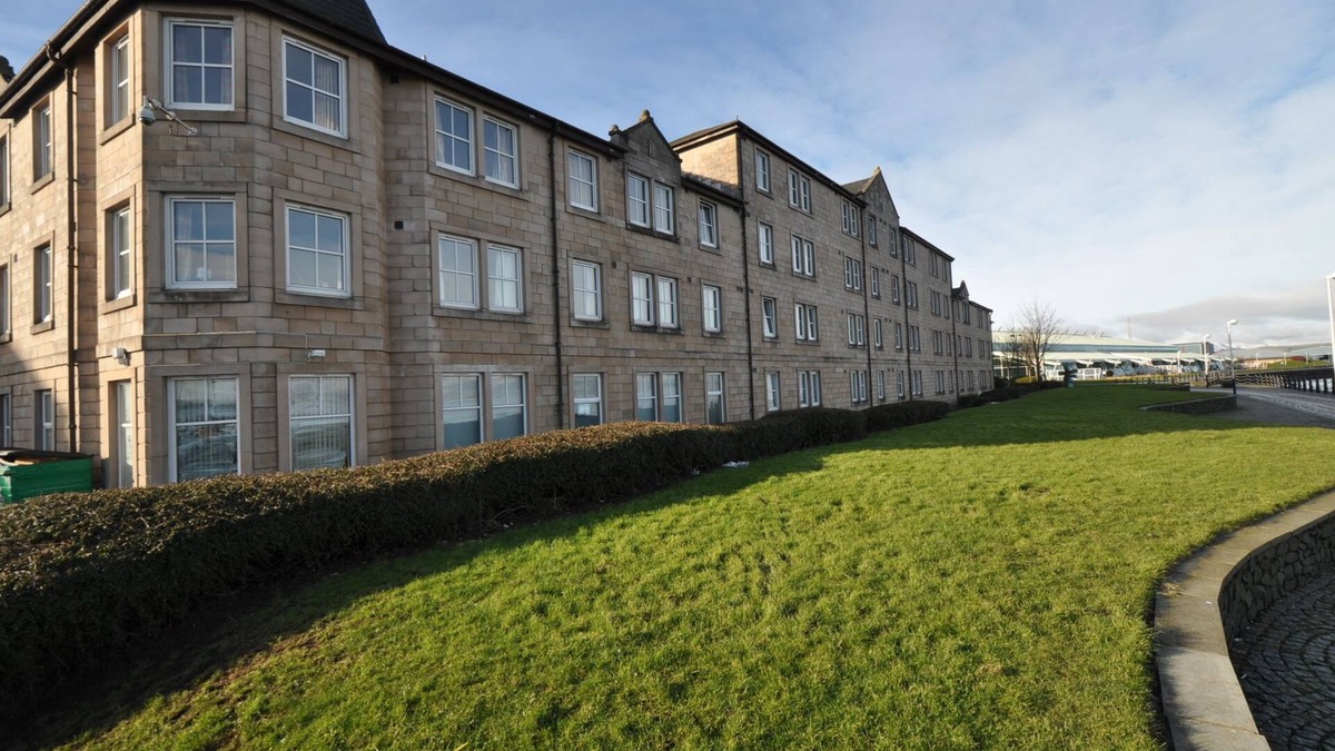 Greenock House | Waterfront Guest Accommodation