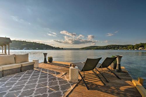 Shawanese House | Waterfront Harveys Lake House with Private Dock!