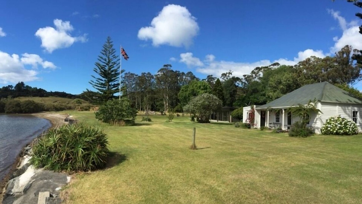 Russell House | Waterfront Historic Homestead in Clendon Cove with boat ramp