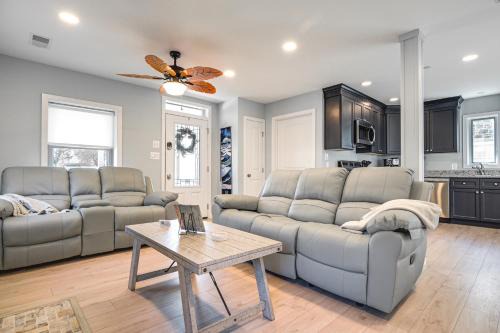 Charlestown House | Waterfront Historical District Home Near River