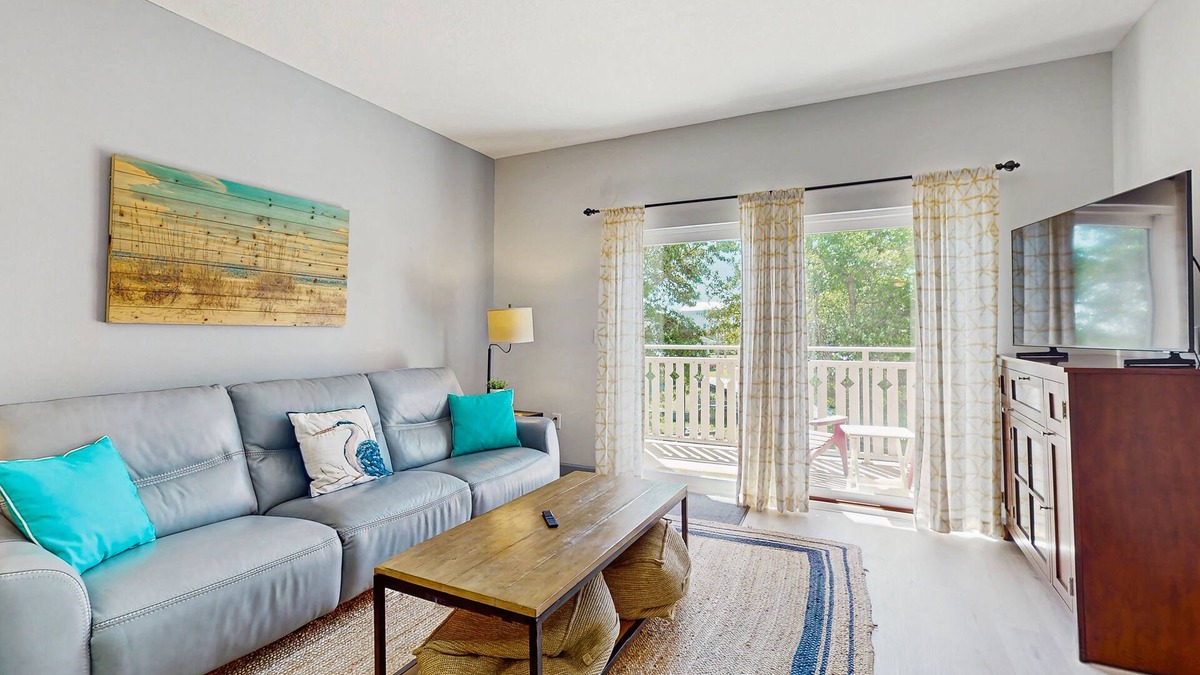 Waterside Village Condo | Waterfront Home Close to Beach w/Shared Pool, Hot Tub, Free WiFi, & Central AC