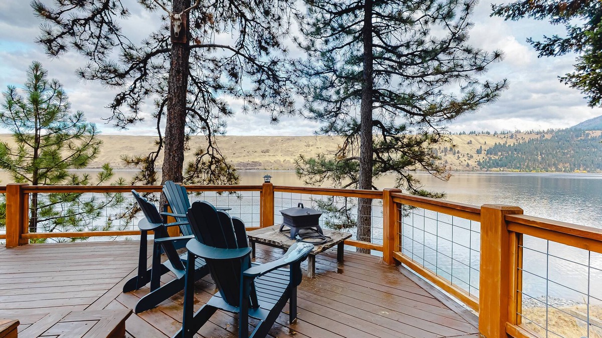 Joseph House | Waterfront Home on Wallowa Lake with private sauna, dock & amazing view