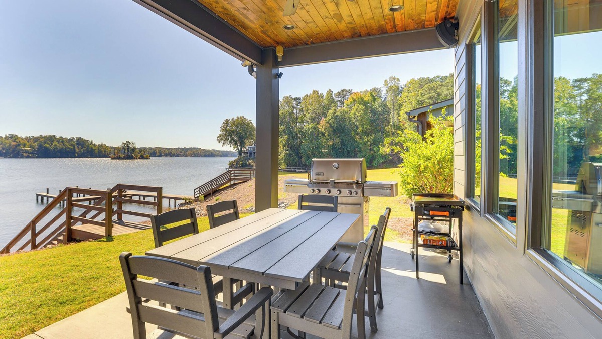 Alexander City House | Waterfront Home in Alex City, Near Auburn