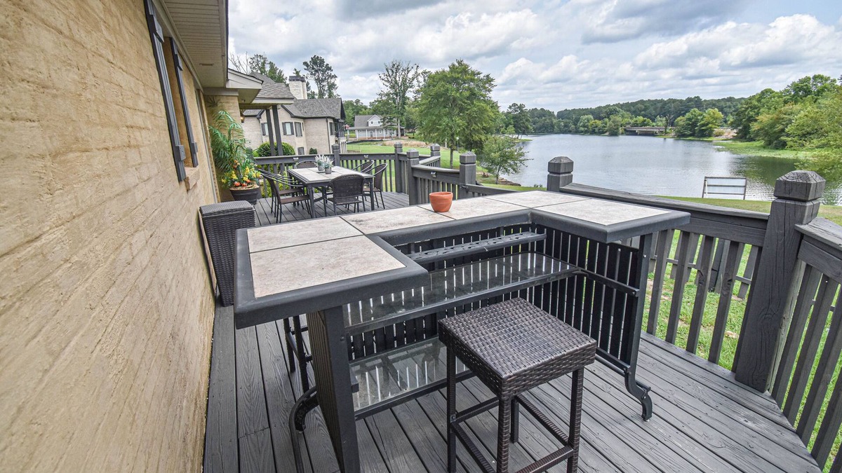 Northport House | Waterfront Home w/Spacious Outdoor Deck & Boat Slips!
