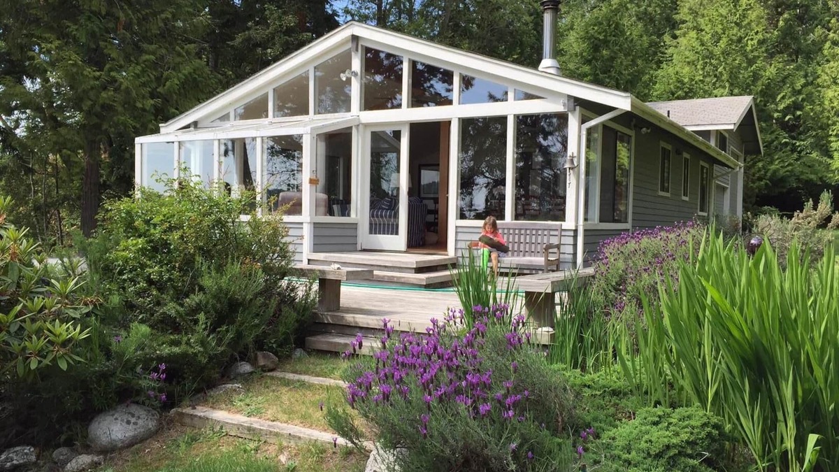 Roche Harbor House | Waterfront Home - Watch a Sunset from the Hot Tub, Private Beach, Mooring Buoy