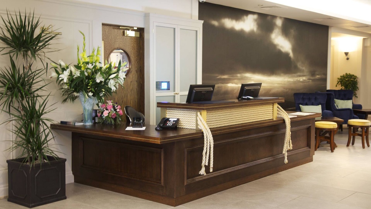Dungloe Hotel | Waterfront Hotel Dungloe
