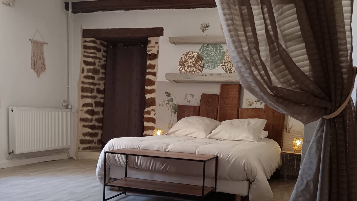 Apremont House | Waterfront house