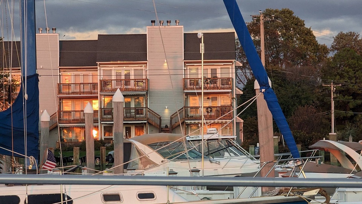 Rock Hall House | Waterfront in Historic Rock Hall, overlooking the main harbor and Chesapeake Bay