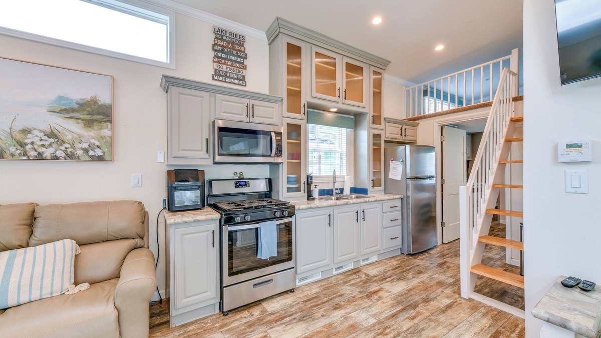 Sherrills Ford Cabin | Waterfront Lake Norman Cabin w/Screened Porch!